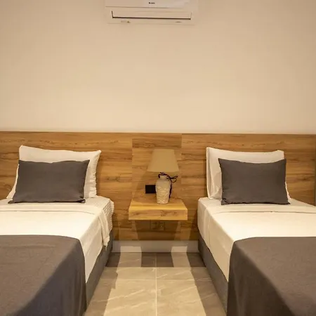펜션 Modern Close To In Bodrum *